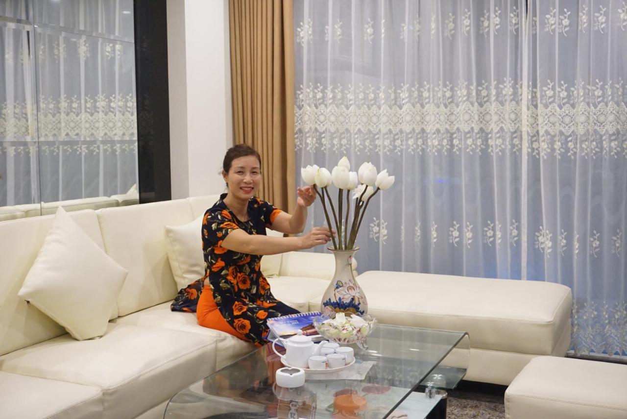 Ngan Ha Hotel Hanoi Exterior photo