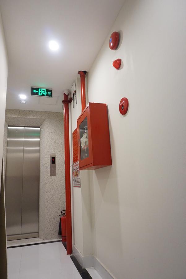 Ngan Ha Hotel Hanoi Exterior photo